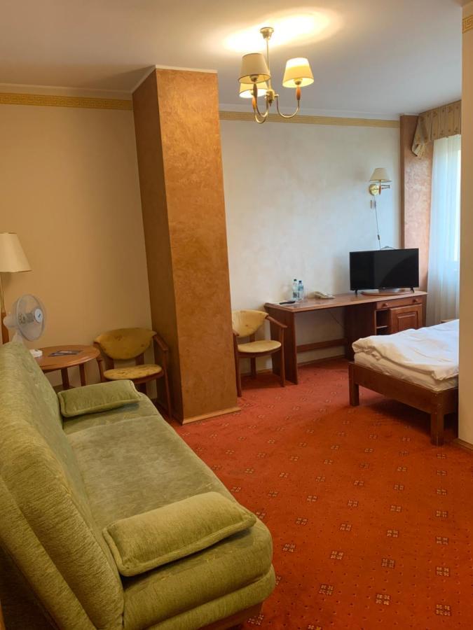 Hotel Diament I Brylant 2*