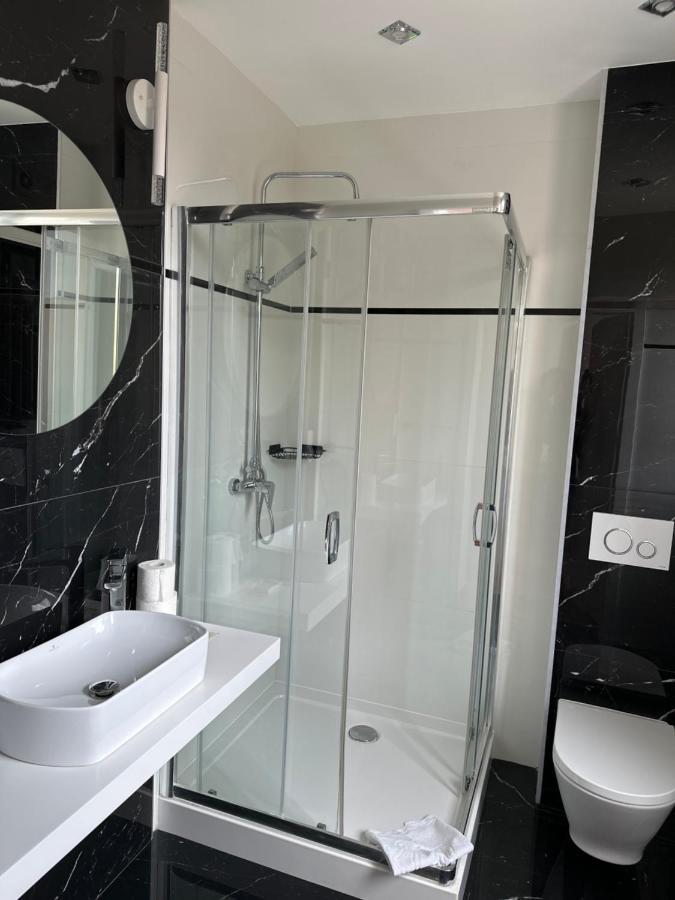 Diament I Brylant Hotel 2*